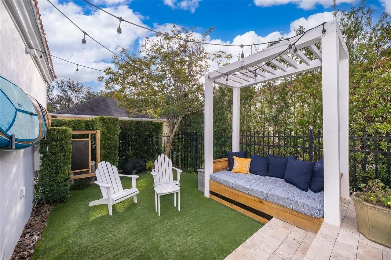 2823 Wilford Ave - Photo 2 of 50