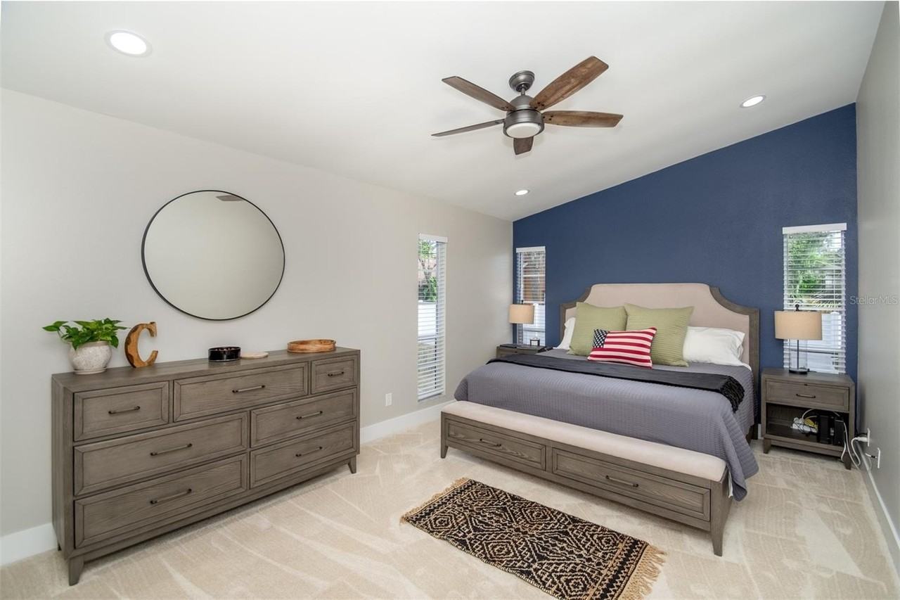 1106 Goshen Rd - Photo 7 of 39