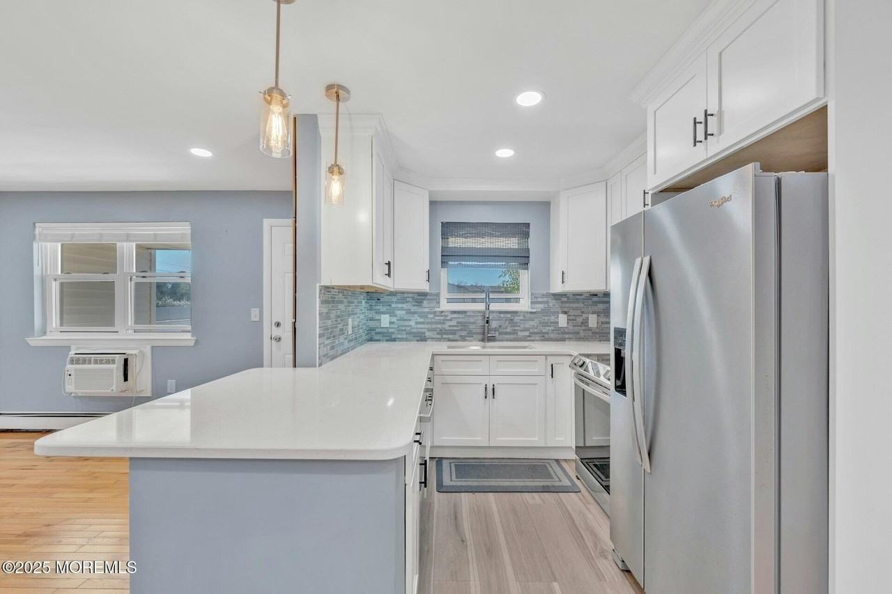 75 Wharfside Dr - Photo 4 of 31