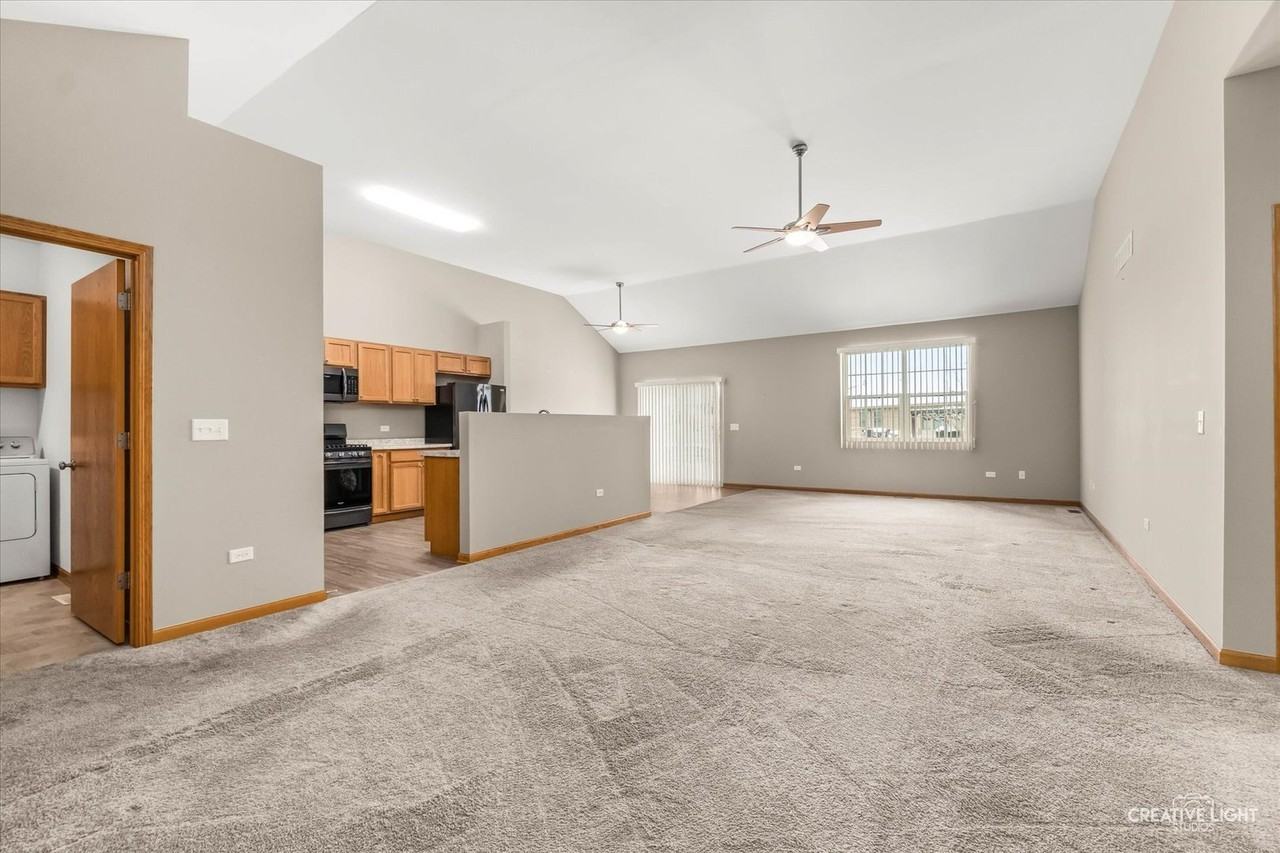 1978 Eagle Dr - Photo 4 of 25