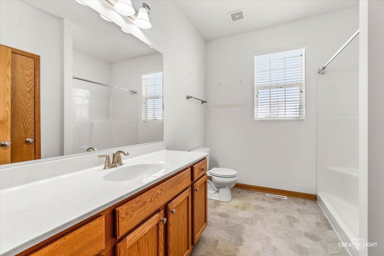 1978 Eagle Dr - Photo 5 of 25