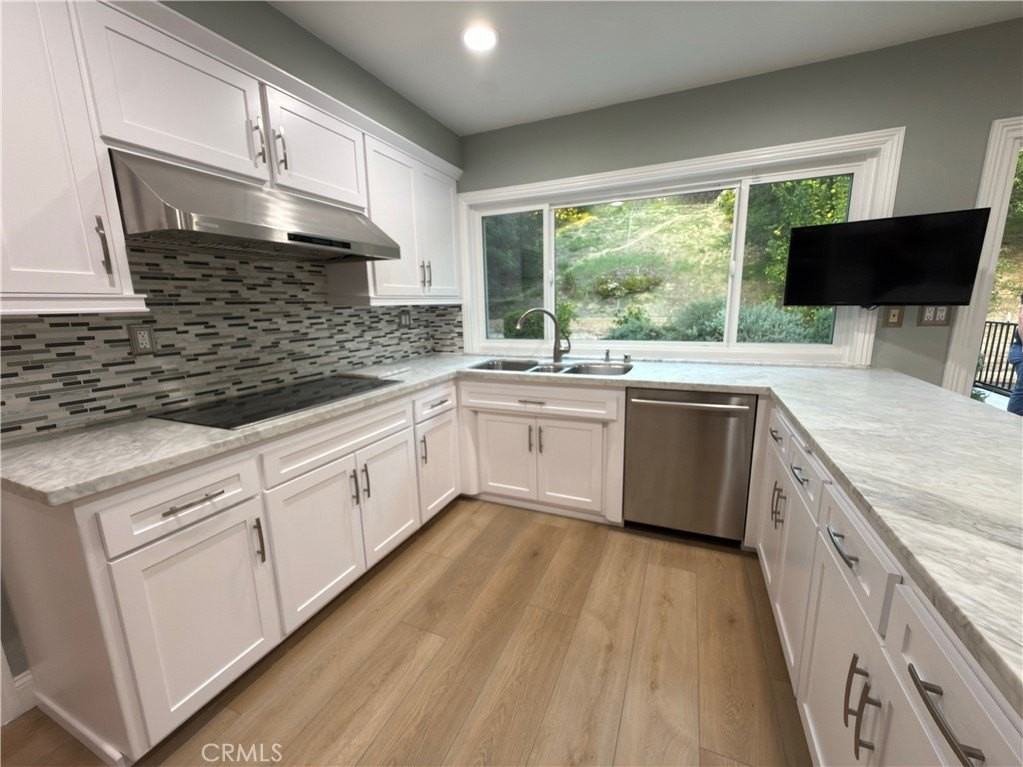 12444 Marva Ave - Photo 5 of 46