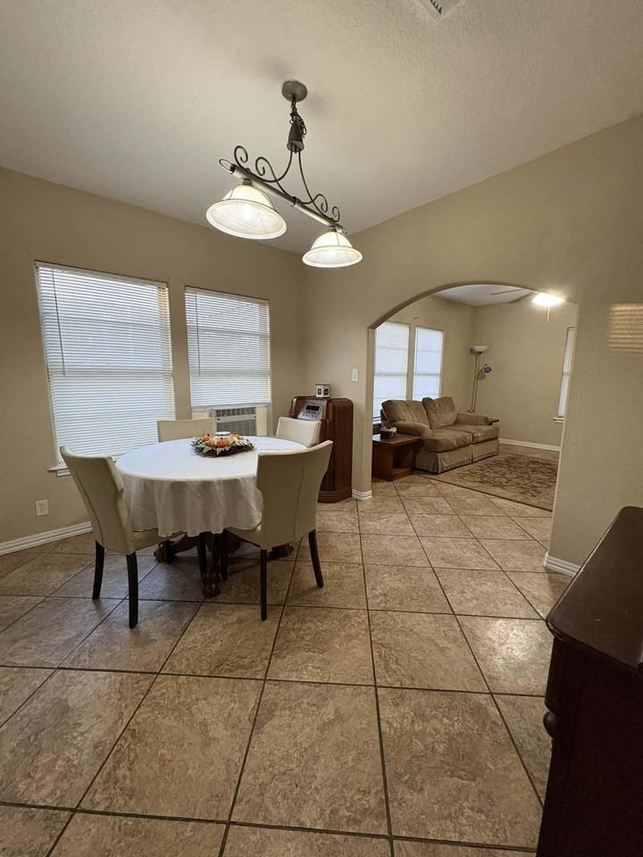 E Alabama St - Photo 2 of 21