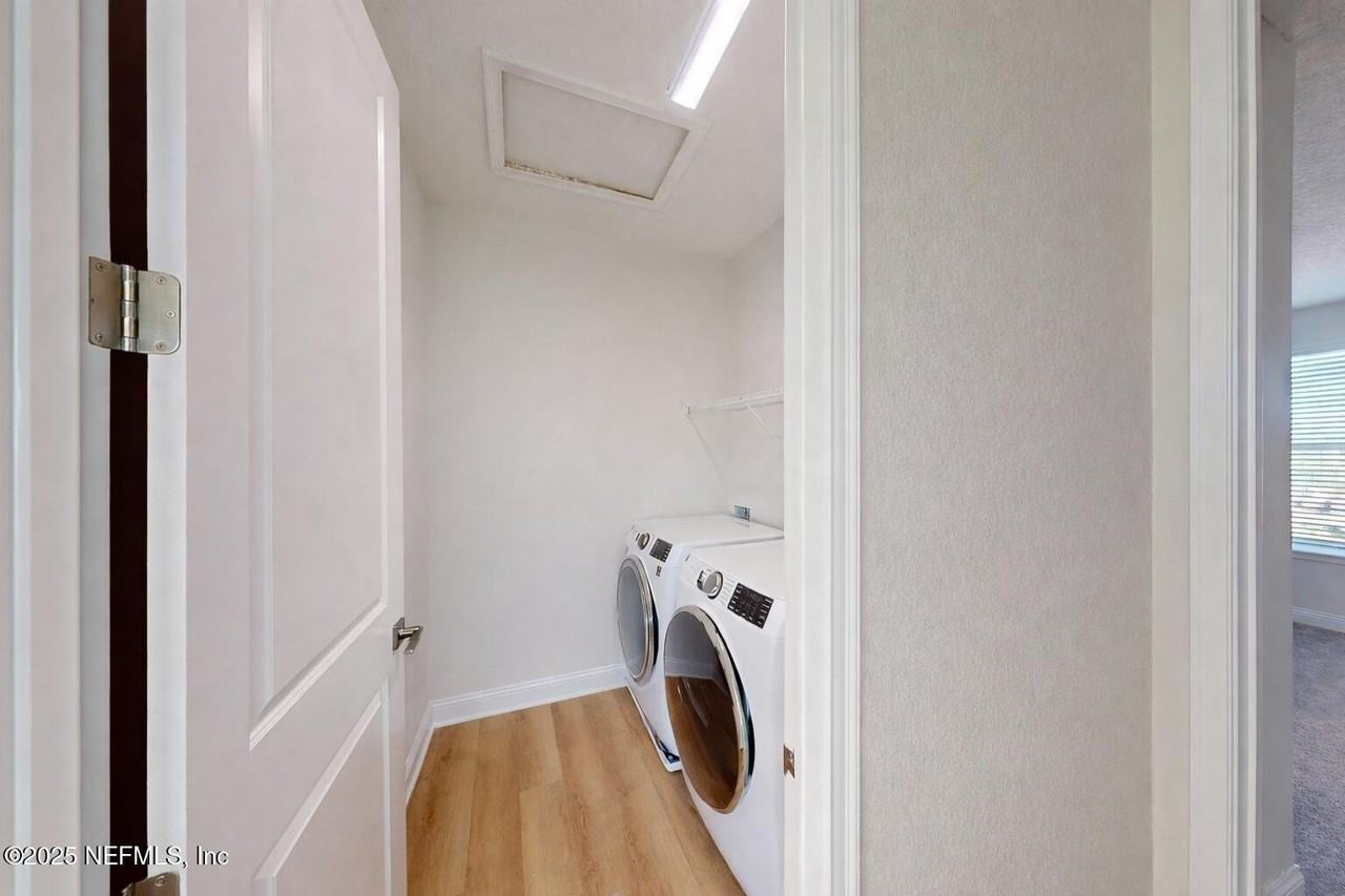 19 Spinney Ln - Photo 6 of 12