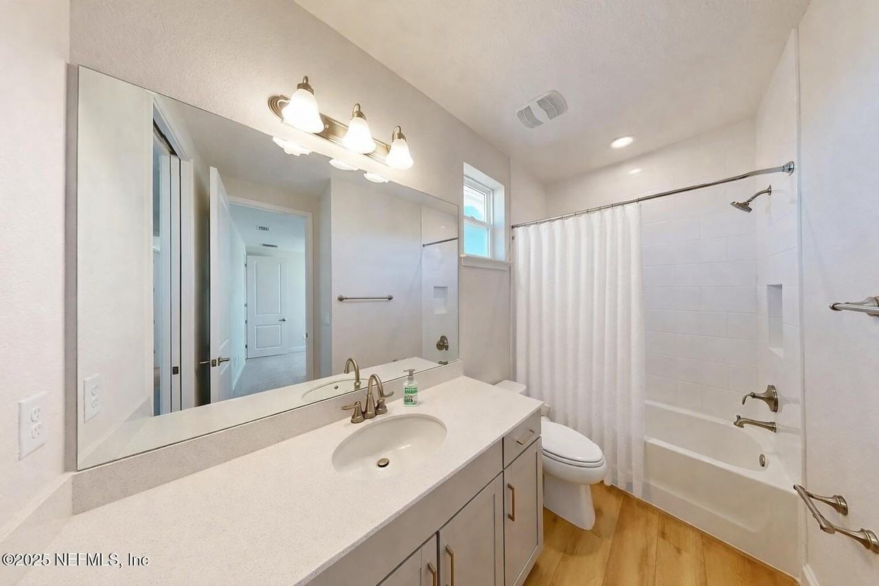 19 Spinney Ln - Photo 7 of 12