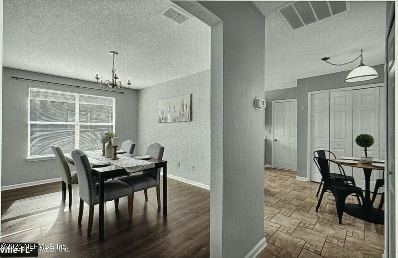 3317 Cancun Dr E - Photo 5 of 11