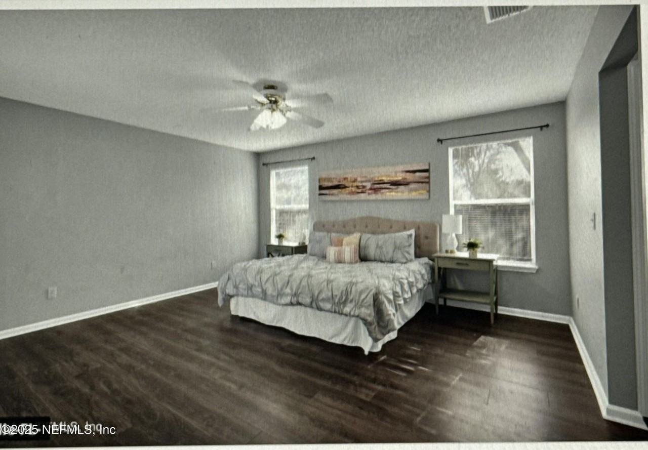 3317 Cancun Dr E - Photo 6 of 11