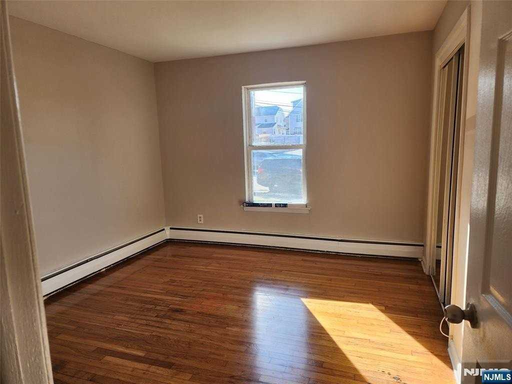 61 E Main St ## 65 - Photo 6 of 9