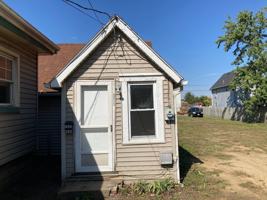 featured image of 1625 Navarre Rd Sw