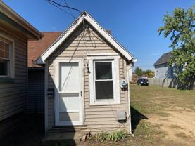 1625 Navarre Rd Sw - Photo 1 of 1