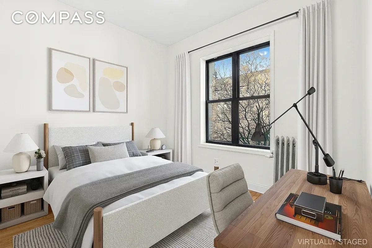 256 Gates Ave #4A - Photo 5 of 8