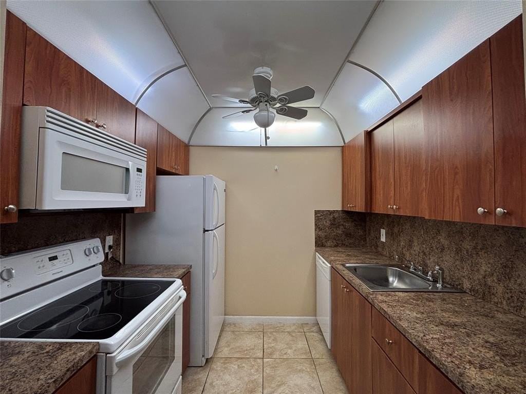 1401 Sw 135th Ter #307H - Photo 2 of 17