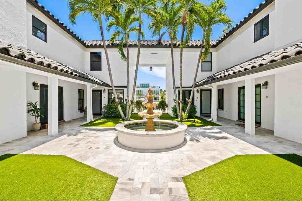 1524 Se 12th St #1 - Photo 6 of 31