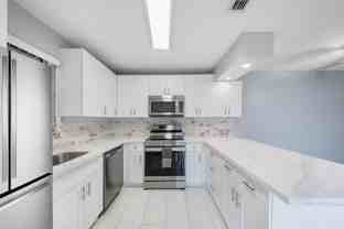 2508 Nw 99th Ave - Photo 1 of 1