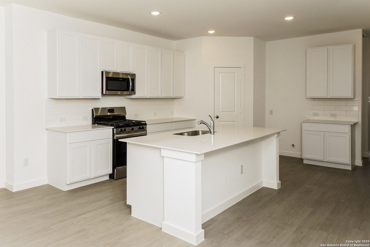 11714 Carolina Rose - Photo 6 of 16