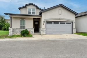 featured image of 11158 Vance Jackson Rd Unit 4 #4