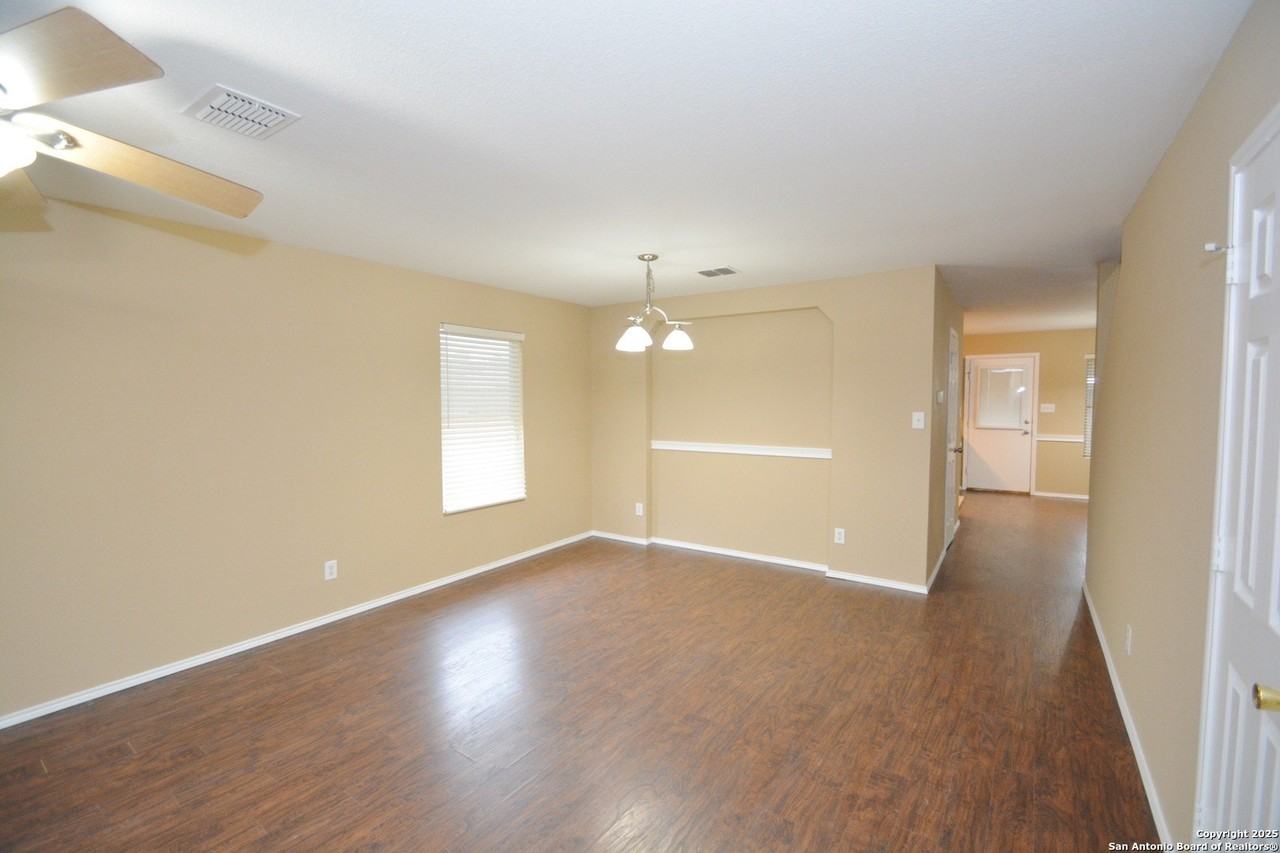 241 Stampede Rnch - Photo 2 of 18