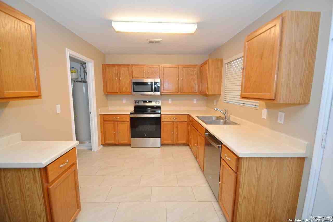 241 Stampede Rnch - Photo 4 of 18