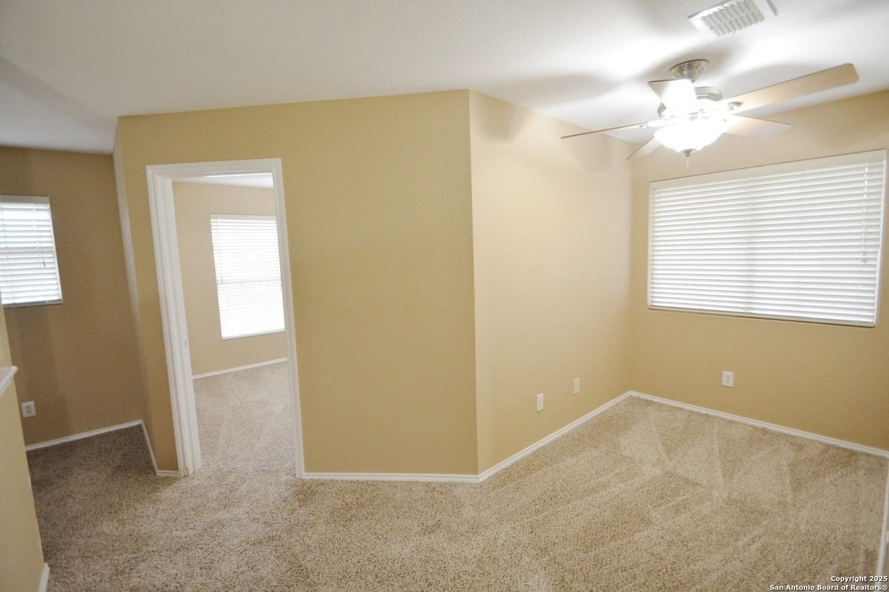 241 Stampede Rnch - Photo 6 of 18