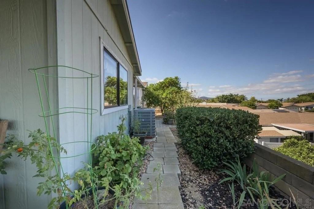 1811 Lynx Gln - Photo 4 of 24