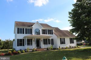 featured image of 165 Pitch Kettle Ct