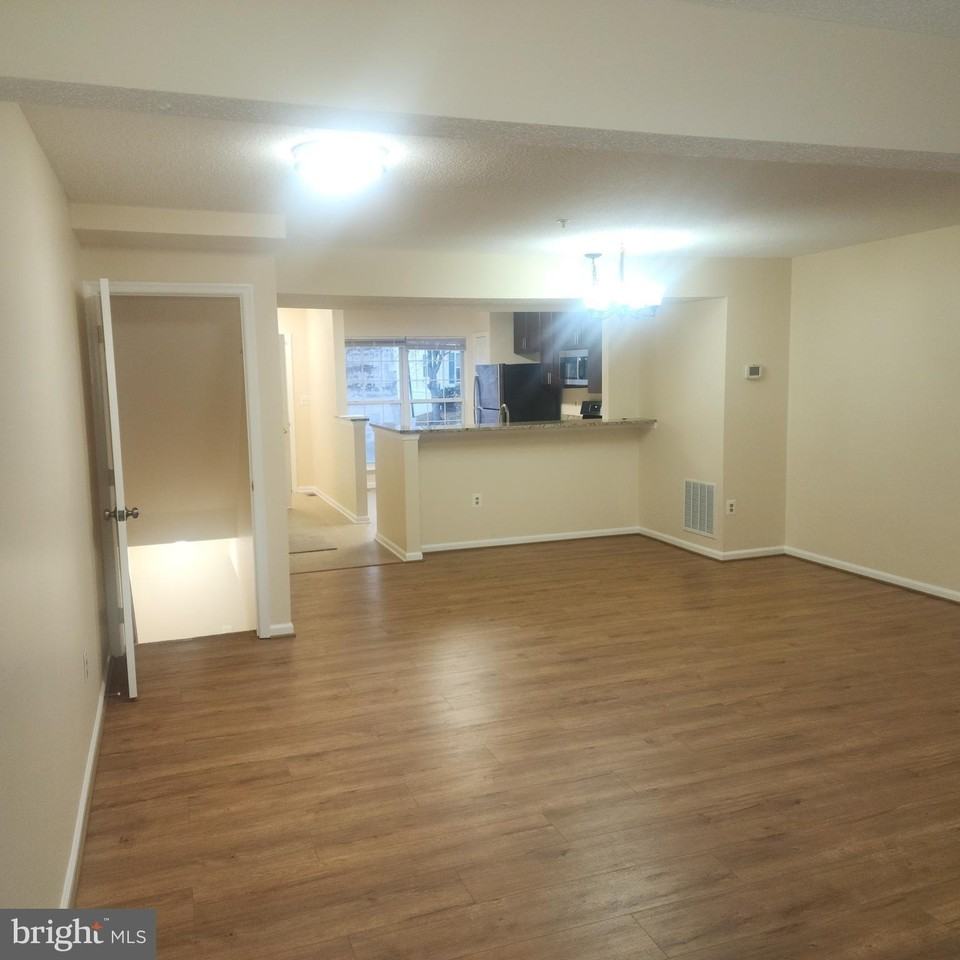 7438 Catterick Ct - Photo 3 of 27