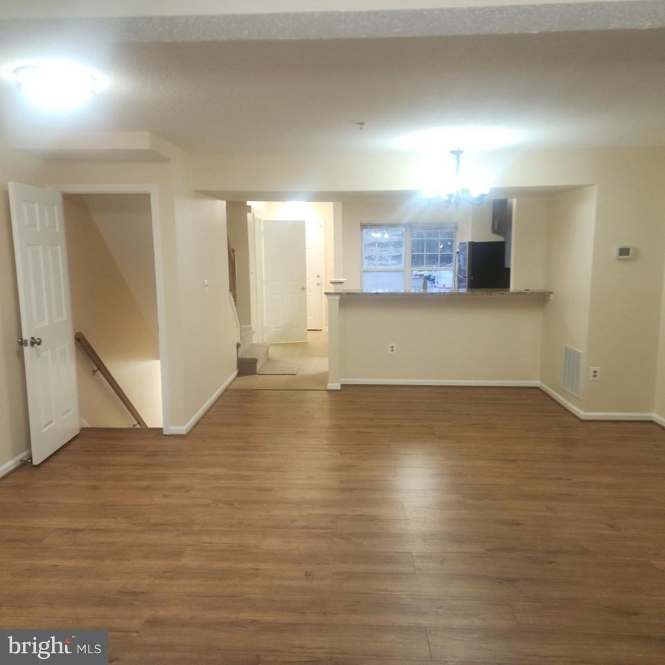 7438 Catterick Ct - Photo 4 of 27