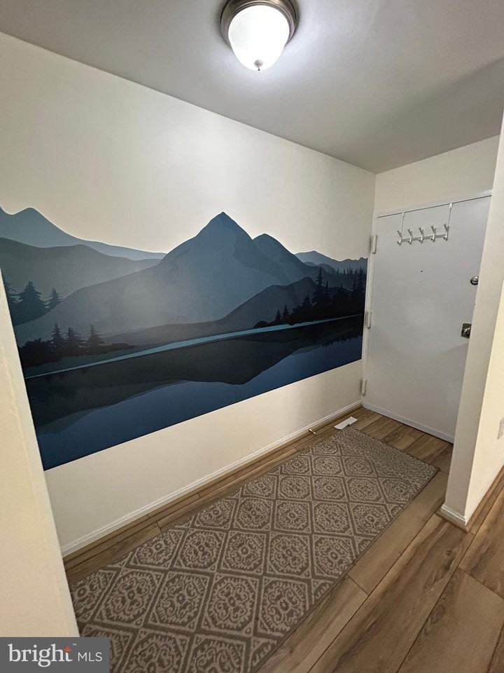 884 Quince Orchard Blvd Apt T2 #T2 - Photo 6 of 23