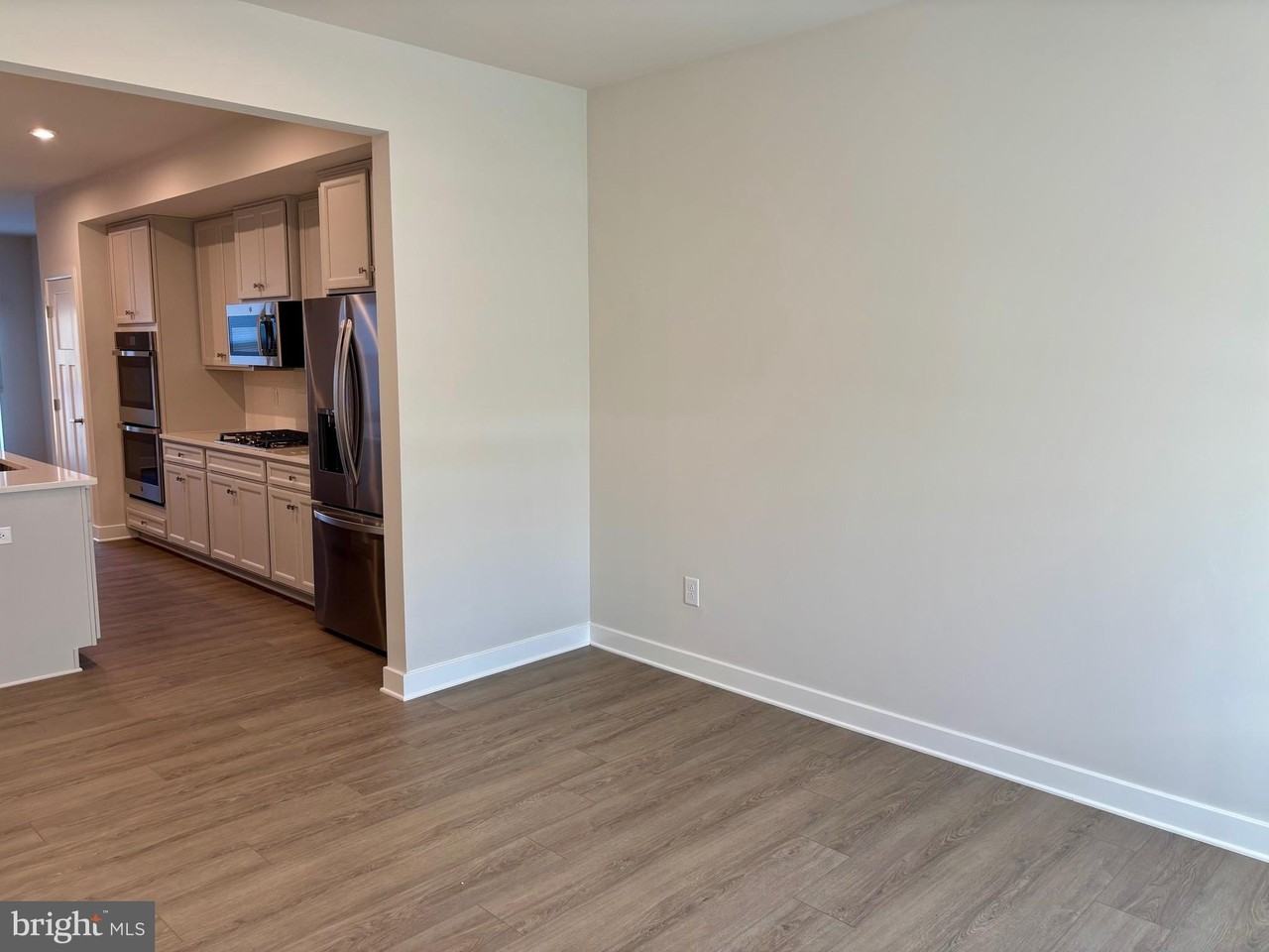 88 Rosemary Way - Photo 4 of 24