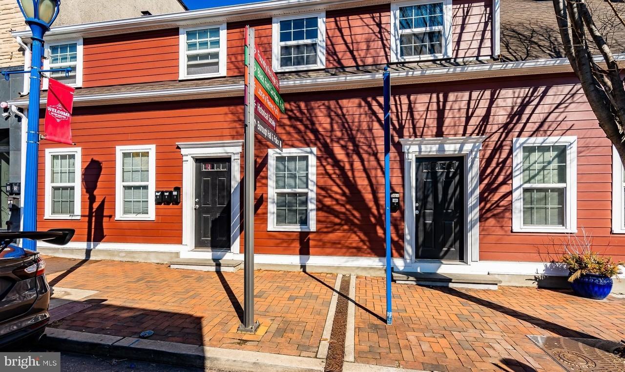 187 Bridge St Unit 1 #1 - Photo 2 of 17