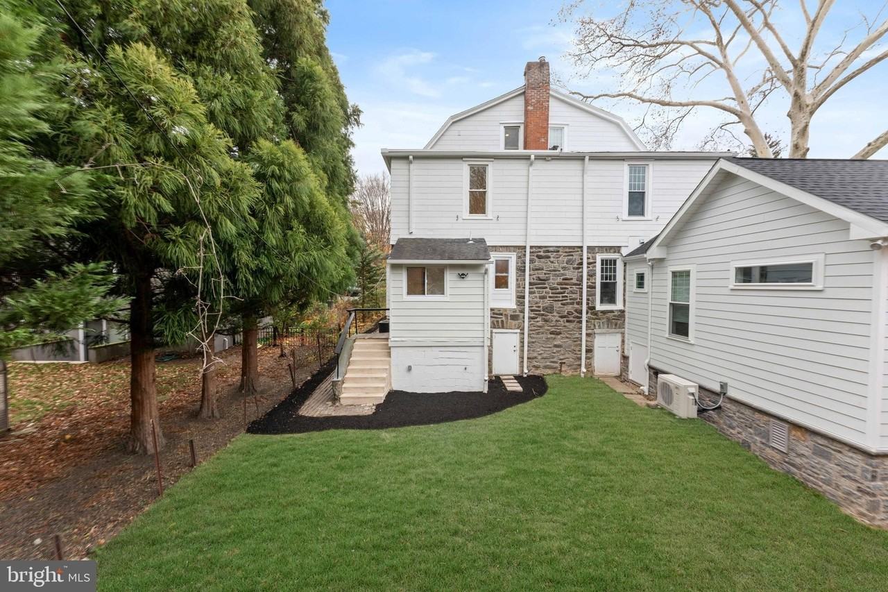 209 Merion Ave - Photo 7 of 47