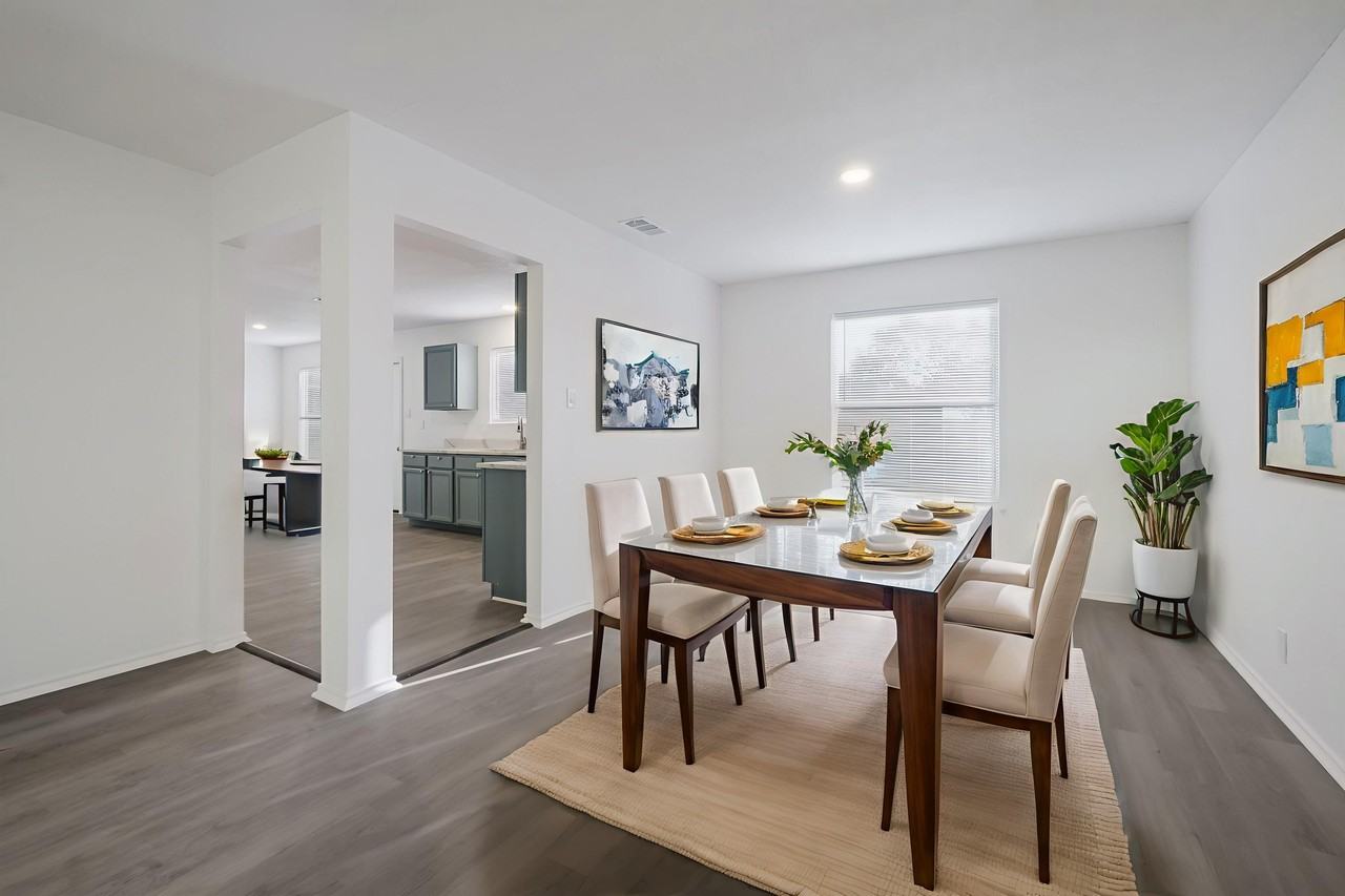 3506 Moss Mdws #1 - Photo 3 of 10