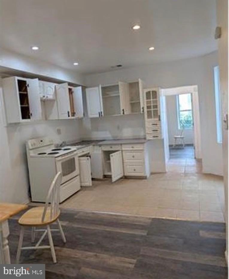 5231 Greenway Ave Unit 2 #2 - Photo 2 of 4