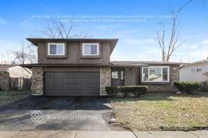 featured image of 22847 Redwood Dr