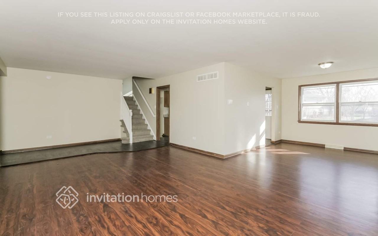 22847 Redwood Dr - Photo 7 of 20