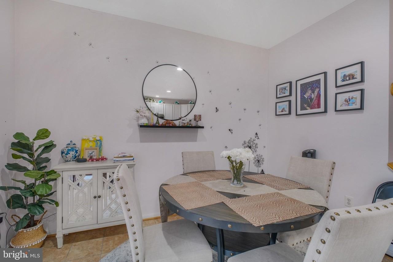 20751 Bridalveil Falls Ter - Photo 6 of 32