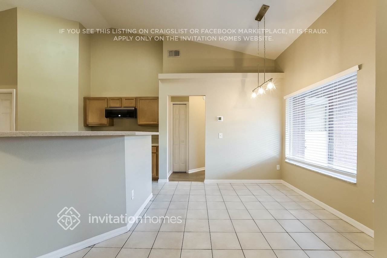 8523 Sunsprite Ct - Photo 5 of 17