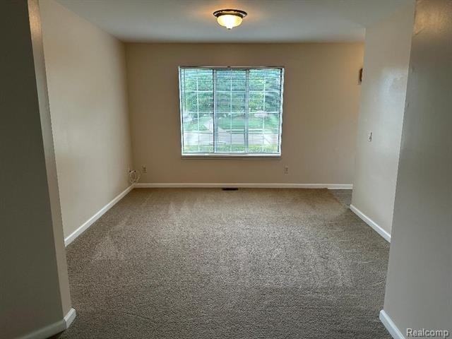 24635 Simmons Dr - Photo 7 of 29