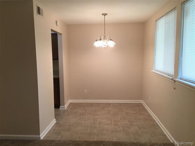 29840 W 12 Mile Rd - Photo 4 of 17