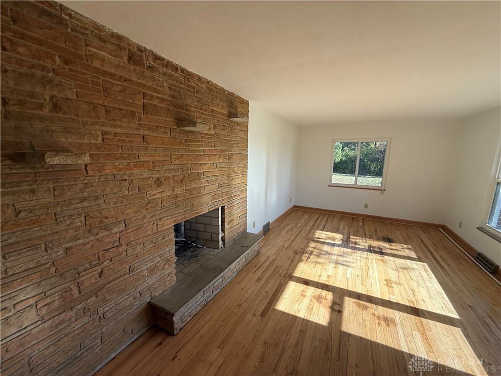 3641 Maxton Rd - Photo 5 of 14