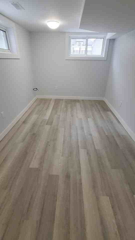 55 Sandra Street West #2 - Photo 5 of 10