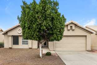 252 W Wahalla Ln - Photo 1 of 1