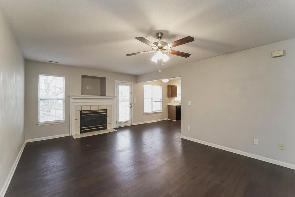 4885 Bentridge Dr Nw - Photo 6 of 17