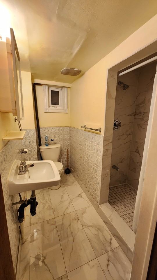 Eglinton Ave E & Midland Ave - Photo 6 of 14