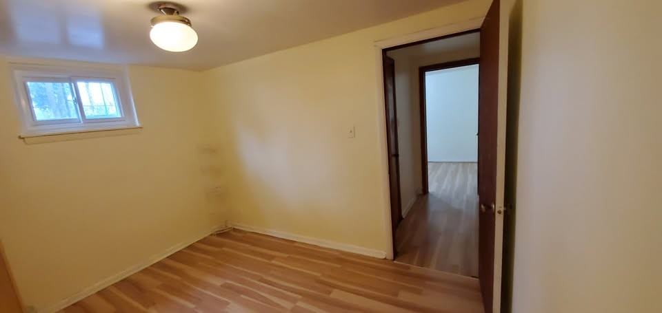 Eglinton Ave E & Midland Ave - Photo 7 of 14