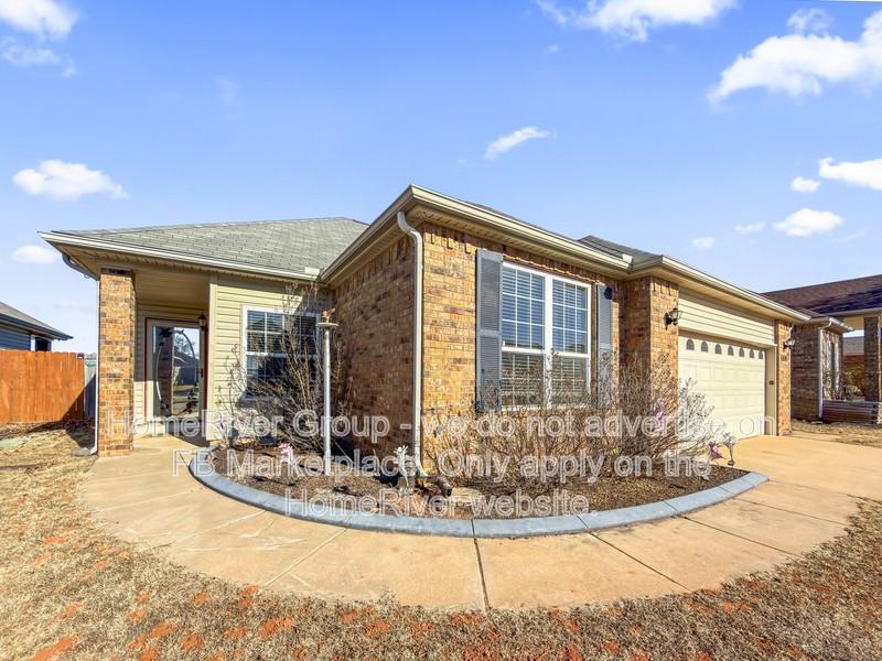 6001 Se 66th St - Photo 3 of 23