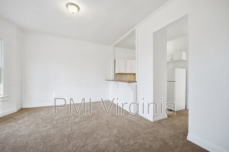 36 Cedar Ave #A - Photo 3 of 33