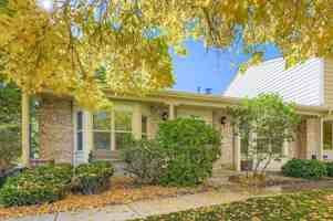 featured image of 7663 S Cove Cir