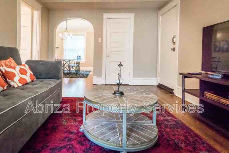 1651 S Spring Ave #2S - Photo 2 of 10