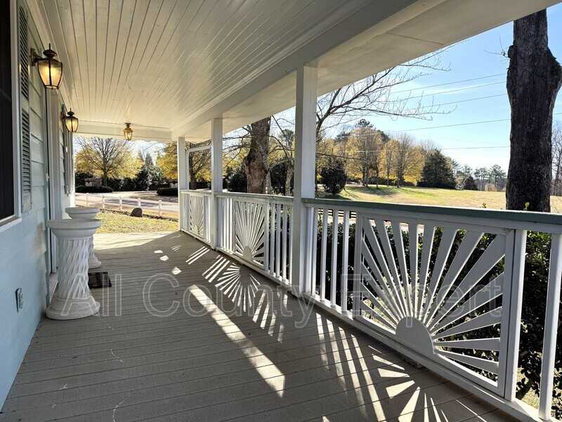 5485 Union Church Rd - Photo 4 of 39